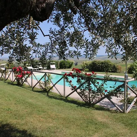 مزرعة للإقامة Agriturismo La Paciarella Campiglia dʼOrcia