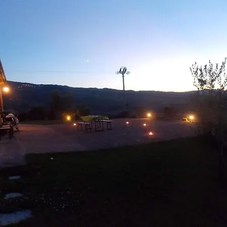 Agriturismo La Paciarella مزرعة للإقامة