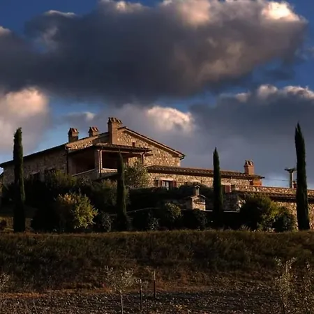 مزرعة للإقامة Agriturismo La Paciarella
